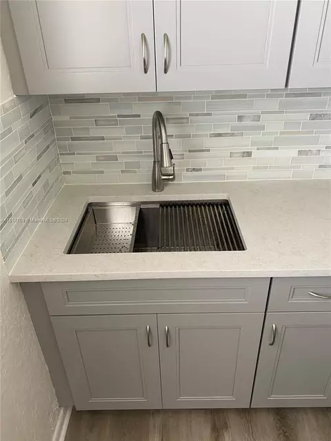159 W 8th St #7, Hialeah, FL 33010 photo 4