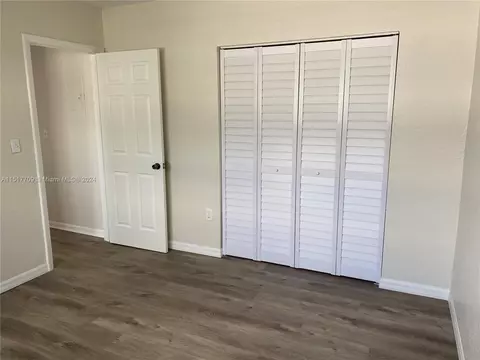 159 W 8th St #7, Hialeah, FL 33010 photo 8