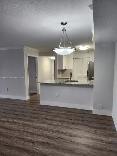 12112 Saint Andrews Pl #111, Miramar, FL 33025