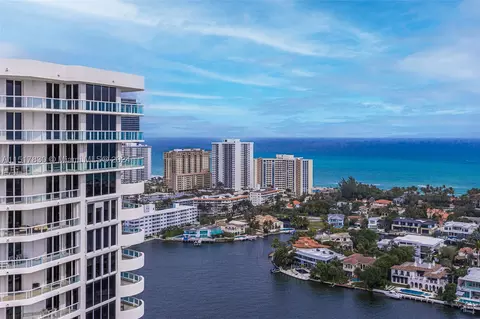 21150 NE 38th Ave #2905, Miami, FL 33180