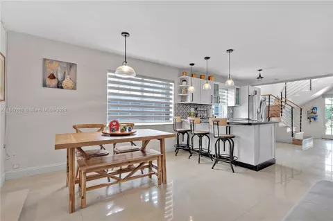 121 E 42nd St, Hialeah, FL 33013 photo 8