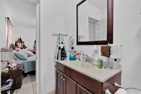 121 E 42nd St, Hialeah, FL 33013 photo 37
