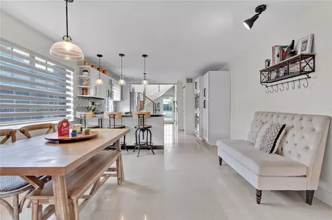 121 E 42nd St, Hialeah, FL 33013 photo 9