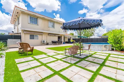 121 E 42nd St, Hialeah, FL 33013 photo 49
