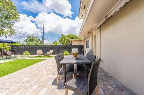 121 E 42nd St, Hialeah, FL 33013 photo 57
