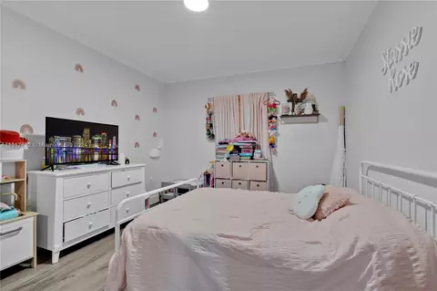 121 E 42nd St, Hialeah, FL 33013 photo 40