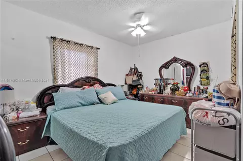 121 E 42nd St, Hialeah, FL 33013 photo 34