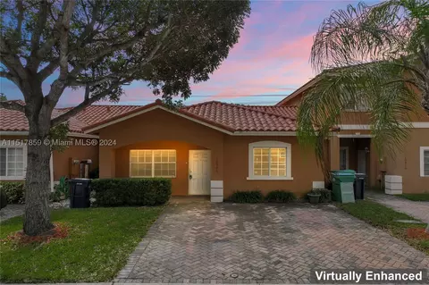 10906 SW 181st Ter #10906, Miami, FL 33157
