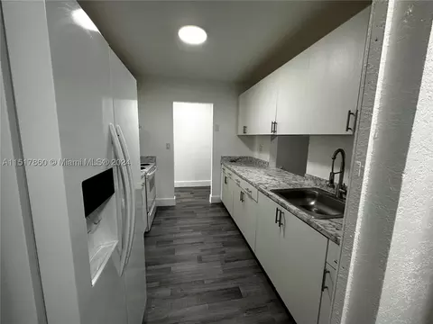 21303 NW 40th Cir Ct #21303, Miami Gardens, FL 33055