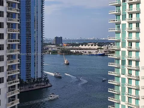 801 Brickell Key Blvd #2206, Miami, FL 33131