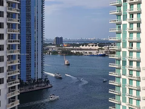 801 Brickell Key Blvd #2206, Miami, FL 33131