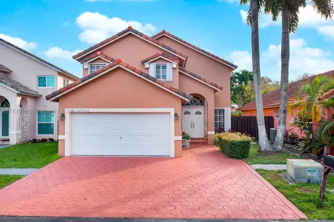 5231 SW 154th Pl, Miami, FL 33185