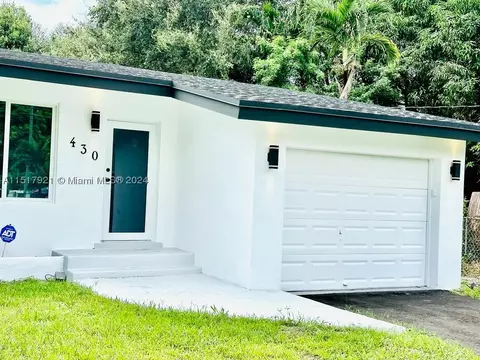 430 NE 131st St, North Miami, FL 33161