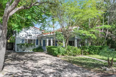 245 Cranwood Dr, Key Biscayne, FL 33149