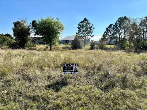 3907 8th St SW, Lehigh Acres, FL 33976