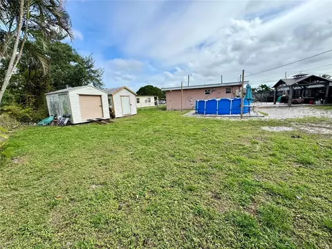 821 E 16th Pl, Hialeah, FL 33010 photo 26