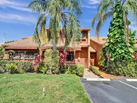 455 SE 11th Ter #455, Dania Beach, FL 33004