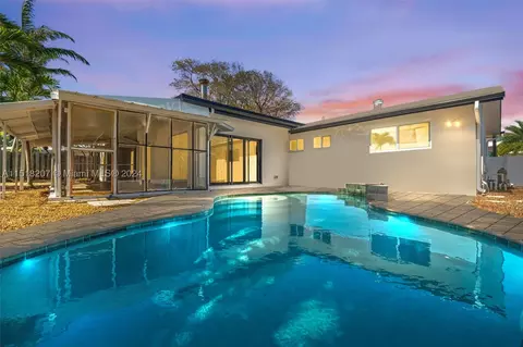 276 Lombardy Ave, Lauderdale By The Sea, FL 33308