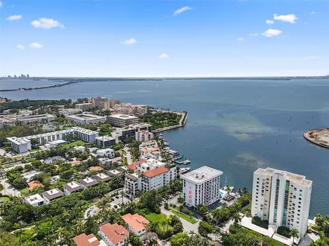 1600 S Bayshore Ln #8C, Miami, FL 33133
