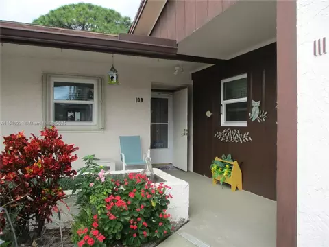6531 SE Federal Hwy #R109, Stuart, FL 34997