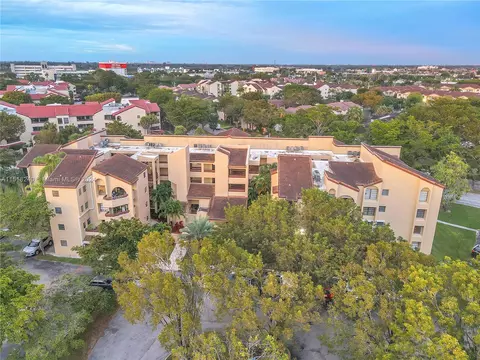 9022 SW 123rd Ct #O105, Miami, FL 33186
