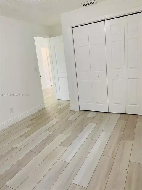 854 E 32nd St, Hialeah, FL 33013 photo 17