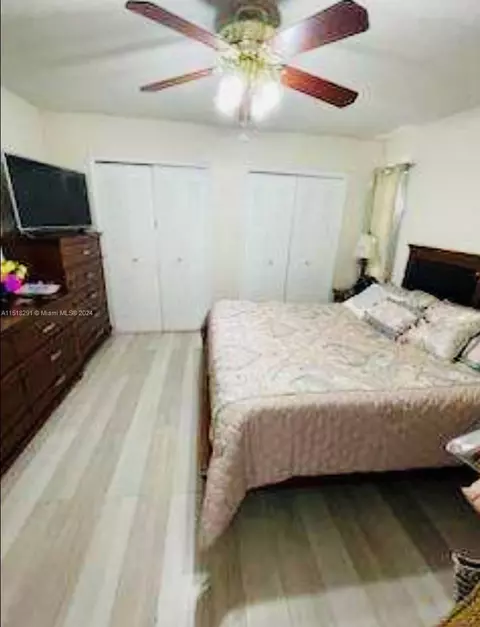 854 E 32nd St, Hialeah, FL 33013 photo 9