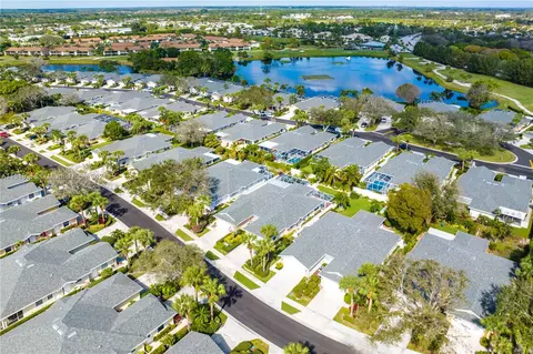 View/Area - 256 Brier Cir, Jupiter, FL 33458 photo 5 of 8