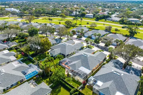 View/Area - 256 Brier Cir, Jupiter, FL 33458 photo 7 of 8