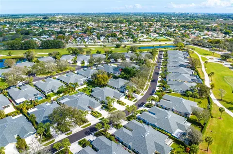 View/Area - 256 Brier Cir, Jupiter, FL 33458 photo 3 of 8
