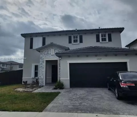 12724 SW 213th St, Miami, FL 33177