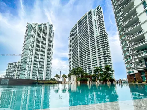 350 S Miami Ave #1803, Miami, FL 33130
