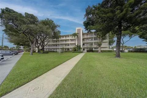 1077 Newport Q #1077, Deerfield Beach, FL 33442