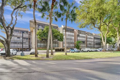 2818 N 46th Ave #K386, Hollywood, FL 33021