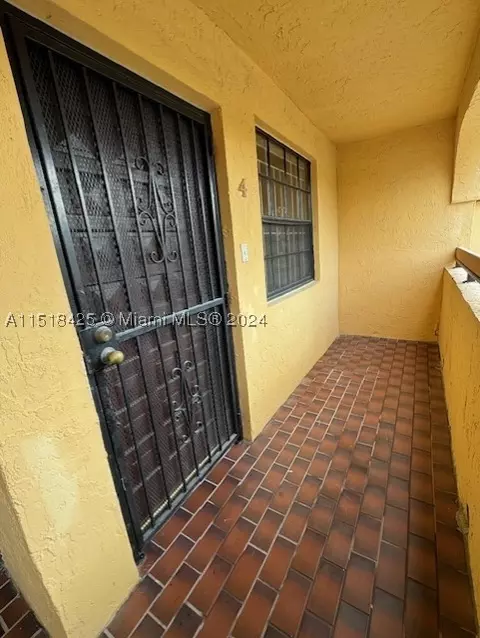 1425 SW 122 Ave #4-17, Miami, FL 33184