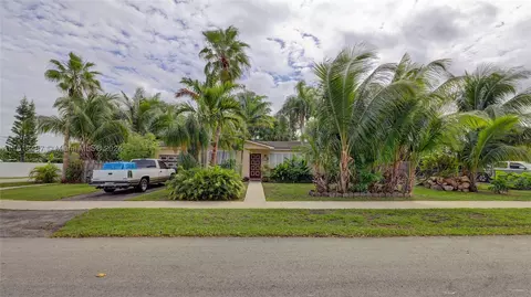 20221 SW 104th Ct, Cutler Bay, FL 33189
