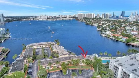 2807 NE 164th St #2, North Miami Beach, FL 33160