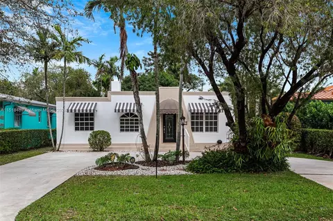 327 Falcon Ave, Miami Springs, FL 33166