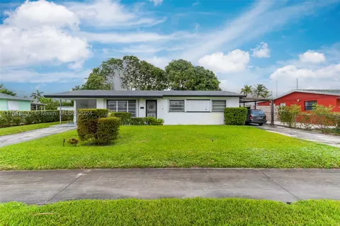 5355 NW 182nd St, Miami Gardens, FL 33055