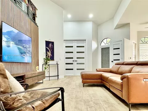 7708 Lexington Club Blvd #A, Delray Beach, FL 33446