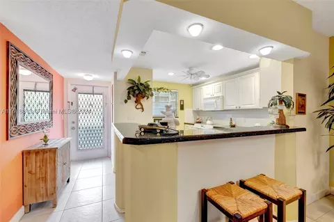 6770 Royal Palm Blvd #103L, Margate, FL 33063