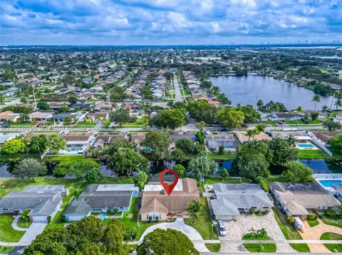 721 NW 93rd Ave, Pembroke Pines, FL 33024