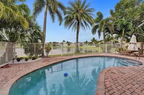 4851 Modern Dr, Delray Beach, FL 33445