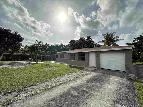 14330 NW 5th Ave, Miami, FL 33168