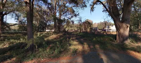 Unassigned Location Re, Gainesville, FL 32616