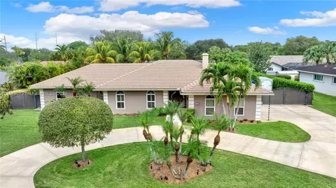 7421 SW 145th Ter, Palmetto Bay, FL 33158
