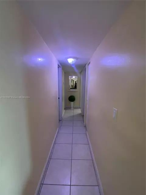 Undisclosed, Hialeah, FL 33012 photo 5