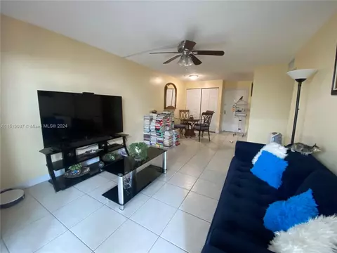 Undisclosed, Hialeah, FL 33012 photo 4