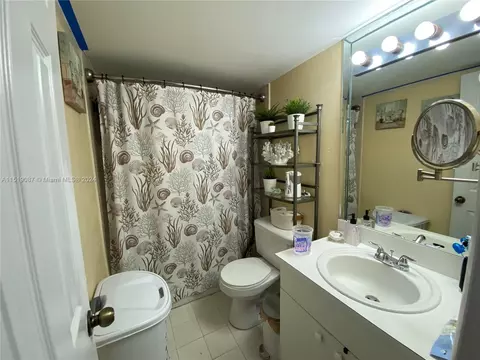 Undisclosed, Hialeah, FL 33012 photo 6