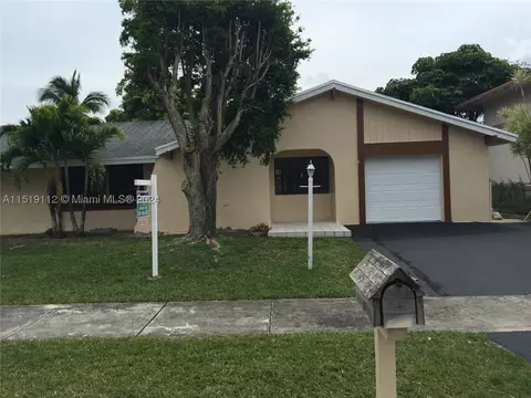 12720 SW 149th St, Miami, FL 33186